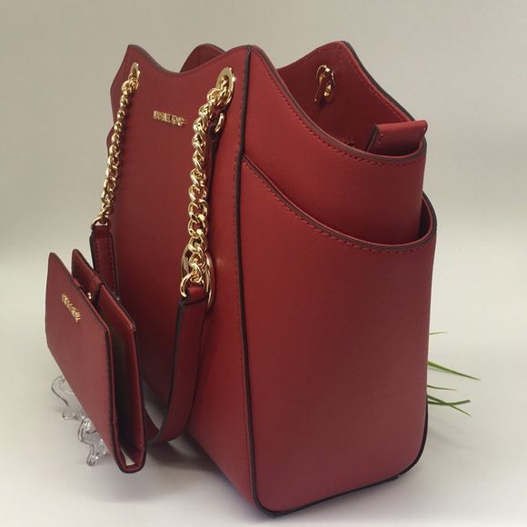 Michael Kors LG CHAIN SHLDR TOTE SCARLET & Wallet - Picture 6 of 8